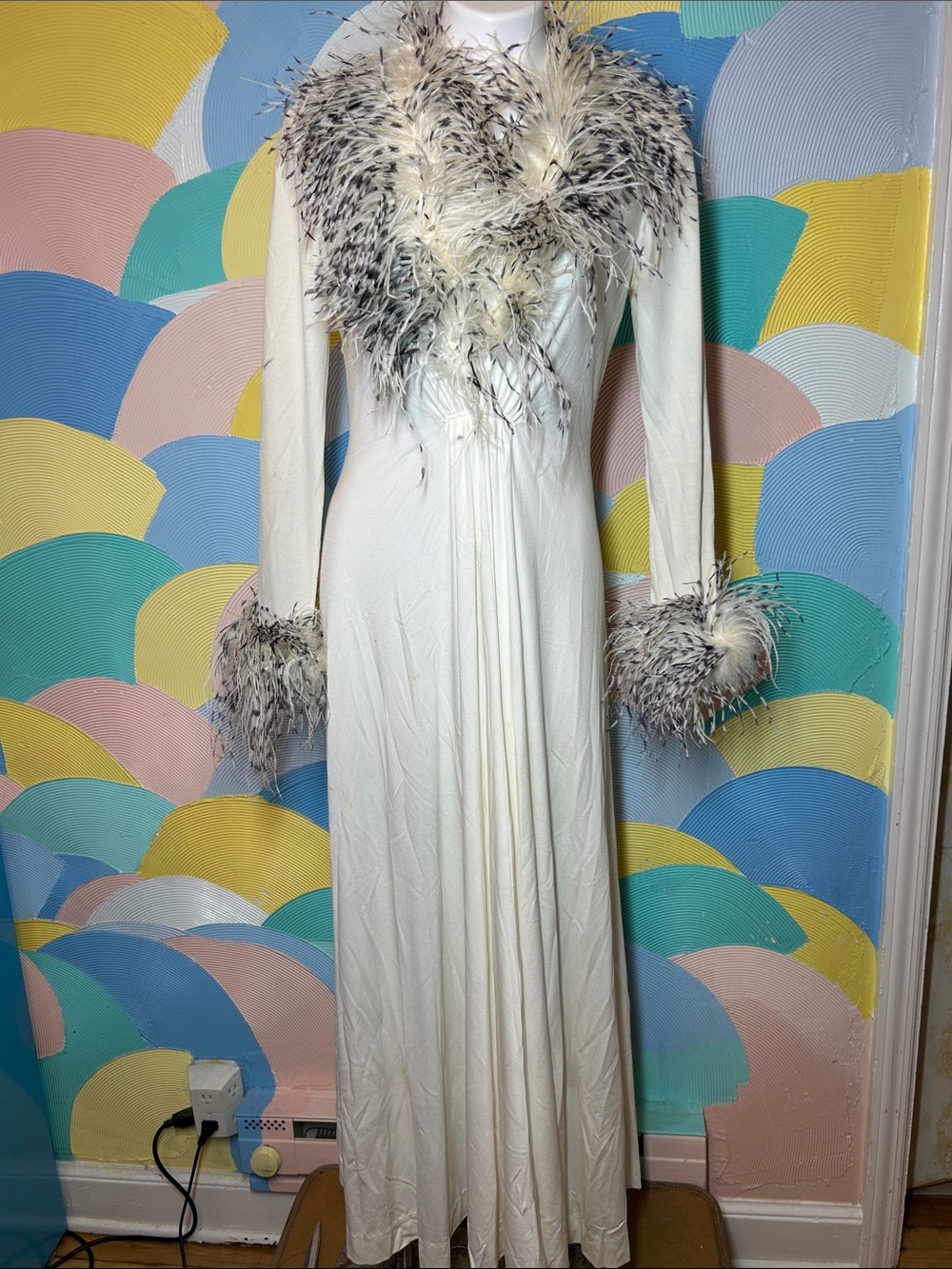 Vintage The Gilberts for Tally Ivory Feather-Trim Long Sleeve Maxi Dress Sz M